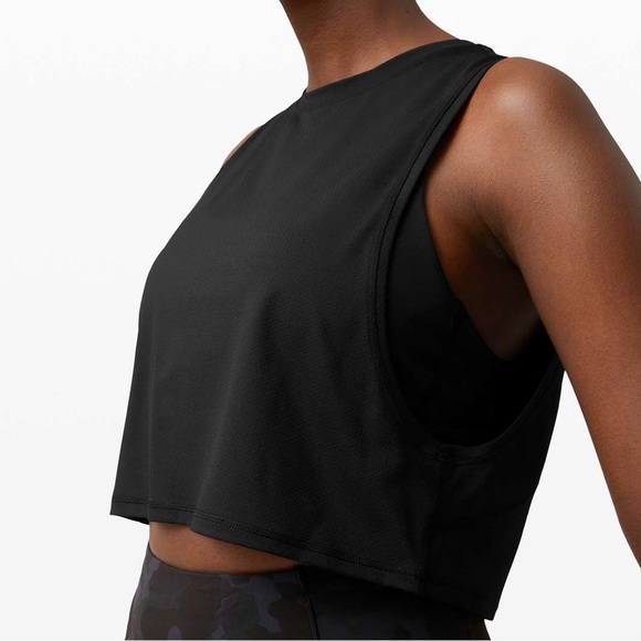 Lululemon Muscle Love Crop Tank *Tough
Black EUC - Picture 4 of 4